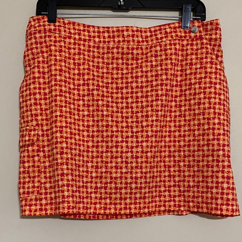 Columbia Red and Yellow Mini Skort women 12 performances hiking outdoors casual